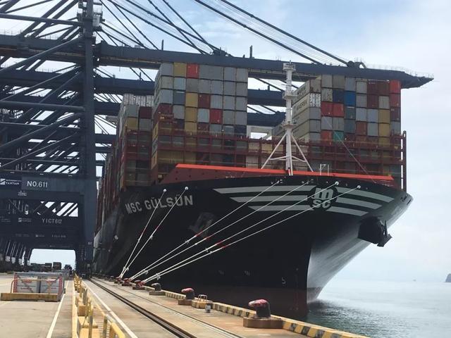 The world's largest container ship 'MSC GULSUN' maiden voyage to Yantian Port